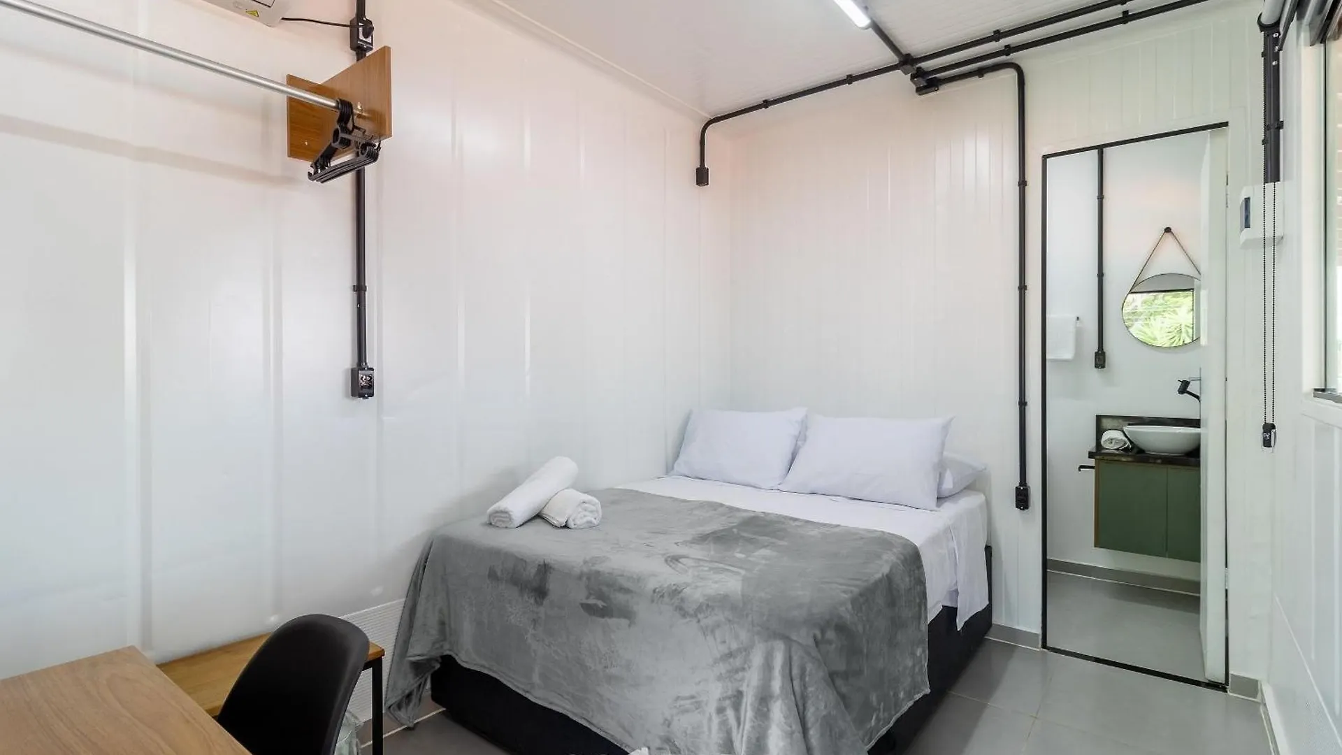Estudios Belos E Praticos Na Lagoa Da Conceicao - Jas Florianópolis Brasilien