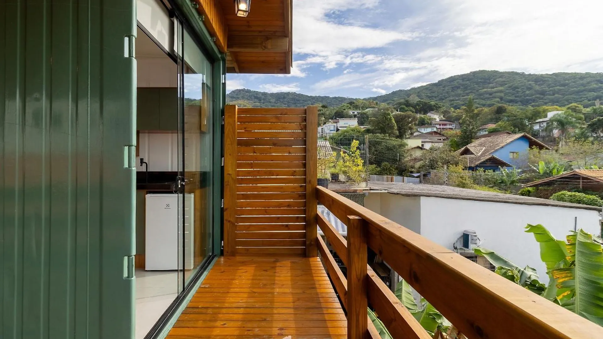 Estudios Belos E Praticos Na Lagoa Da Conceicao - Jas Florianópolis 0*,